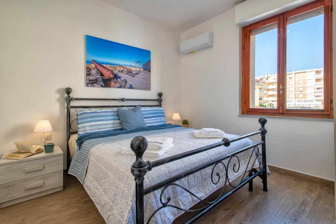 Pufferfish Apartment With Private Terrace Альгеро Екстер'єр фото